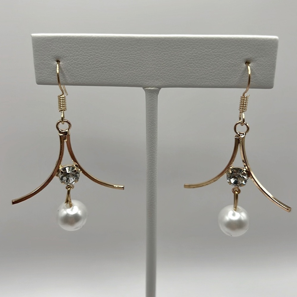 Crystal and Glass Pearl Gold Tone Earrings